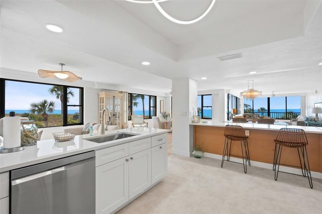 8600 MIDNIGHT PASS ROAD 301, Sarasota, FL 34242