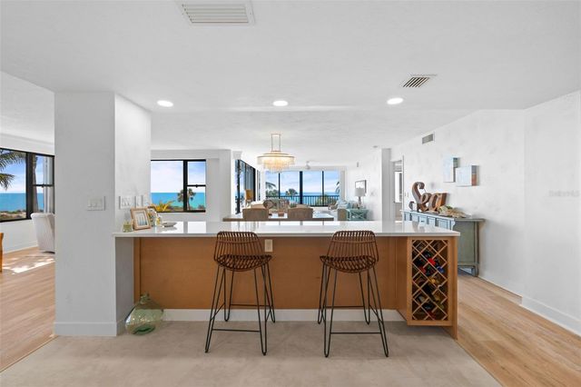 8600 MIDNIGHT PASS ROAD 301, Sarasota, FL 34242