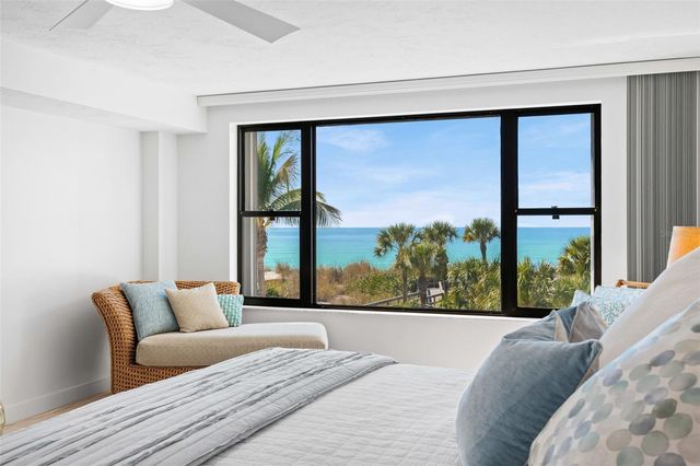 8600 MIDNIGHT PASS ROAD 301, Sarasota, FL 34242