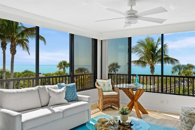 8600 MIDNIGHT PASS ROAD 301, Sarasota, FL 34242