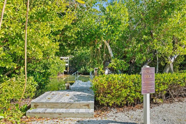 8600 MIDNIGHT PASS ROAD 301, Sarasota, FL 34242