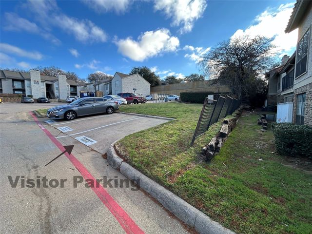 6024 Stoneybrook Drive, Fort Worth, TX 76112