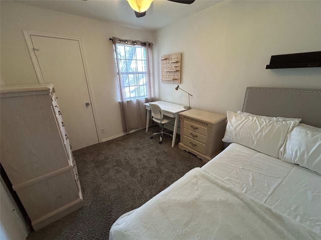 6024 Stoneybrook Drive, Fort Worth, TX 76112