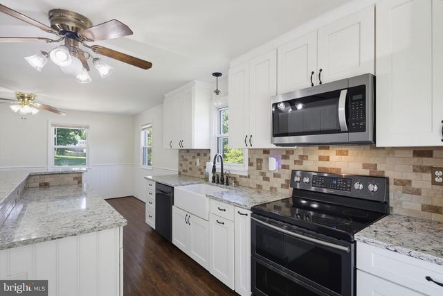 4307 HOWARD DR, Sykesville, MD 21784