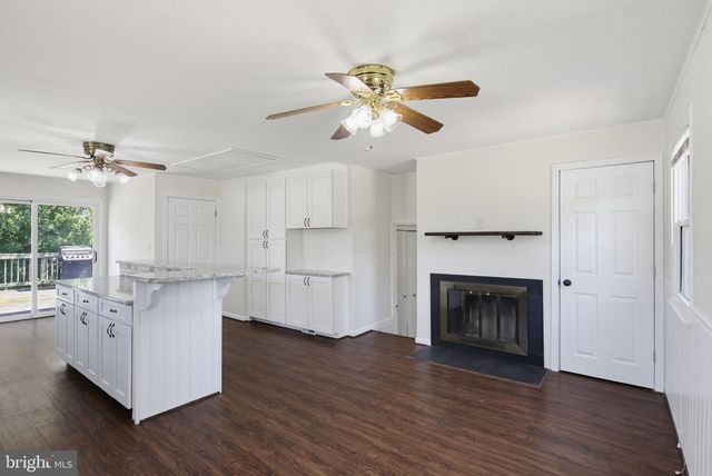 4307 HOWARD DR, Sykesville, MD 21784