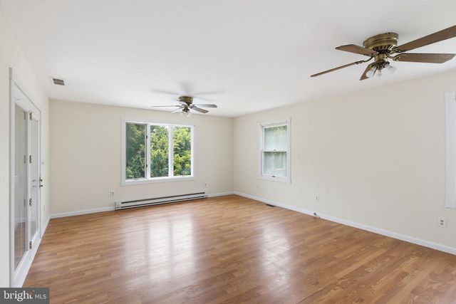 4307 HOWARD DR, Sykesville, MD 21784