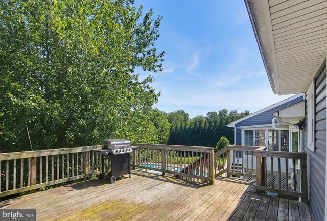 4307 HOWARD DR, Sykesville, MD 21784