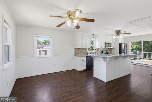 4307 HOWARD DR, Sykesville, MD 21784