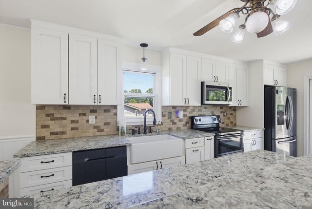 4307 HOWARD DR, Sykesville, MD 21784