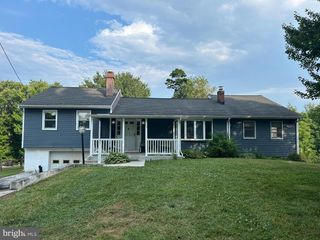 4307 HOWARD DR, Sykesville, MD 21784