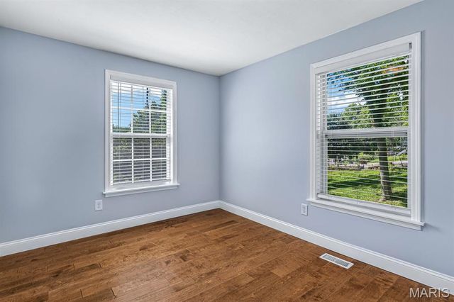 810 Forest Avenue, Valley Park, MO 63088