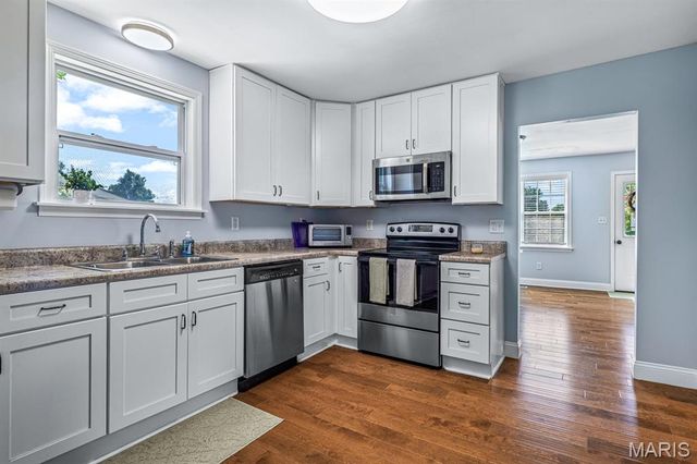 810 Forest Avenue, Valley Park, MO 63088