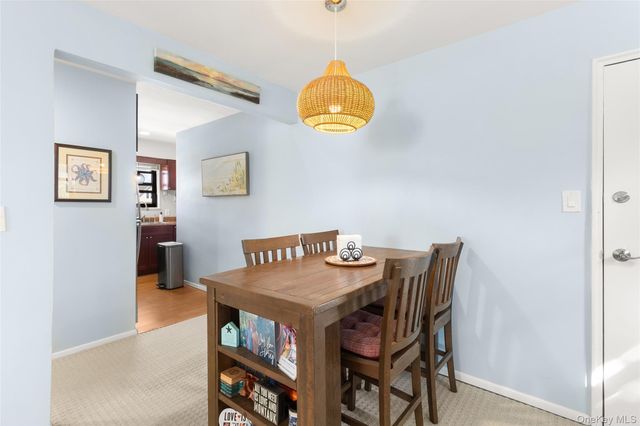 125 Park Avenue C1, Amityville, NY 11701