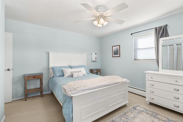 125 Park Avenue C1, Amityville, NY 11701