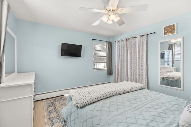 125 Park Avenue C1, Amityville, NY 11701