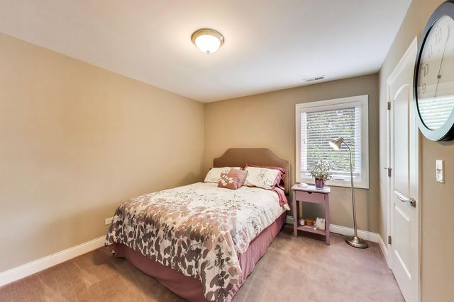 3201 Highland Avenue, Berwyn, IL 60402
