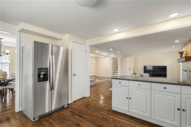 9719 Melrose Street, Overland Park, KS 66214