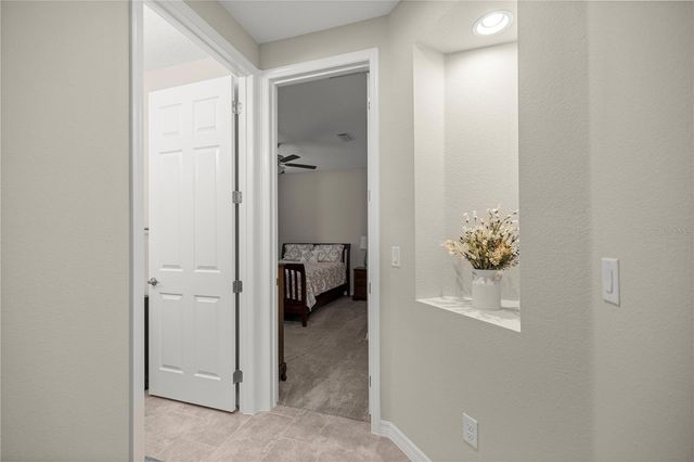 5504 NW 40TH LOOP, Ocala, FL 34482