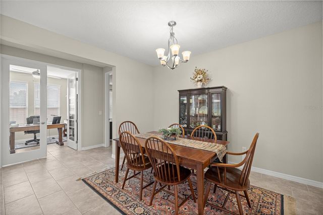 5504 NW 40TH LOOP, Ocala, FL 34482