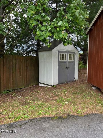 115 Ashley Drive, Bristol, VA 24201
