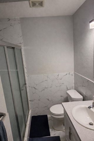 1236 NW 45th St, Miami, FL 33142