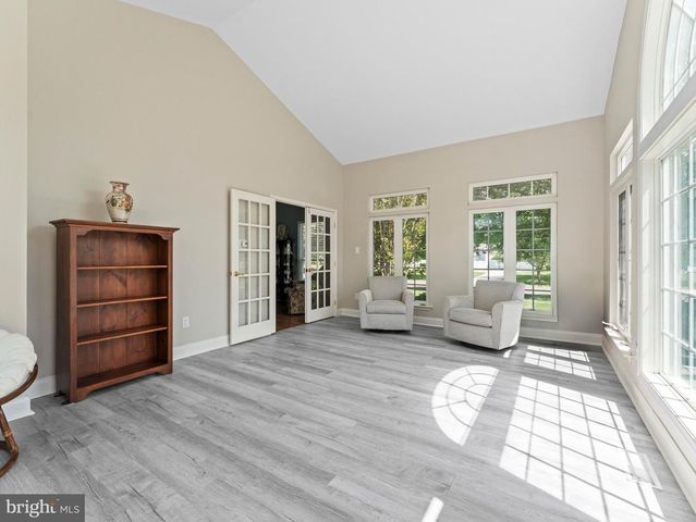 41 NICHOLAS DR, Sicklerville, NJ 08081