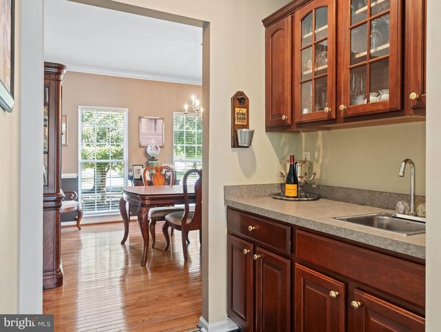 41 NICHOLAS DR, Sicklerville, NJ 08081