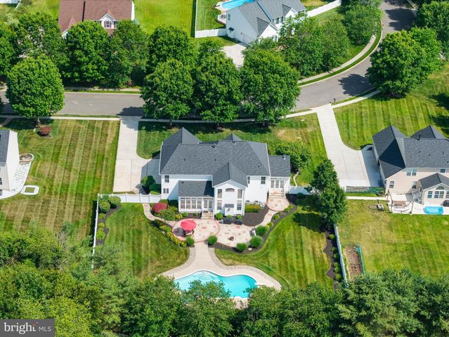 41 NICHOLAS DR, Sicklerville, NJ 08081