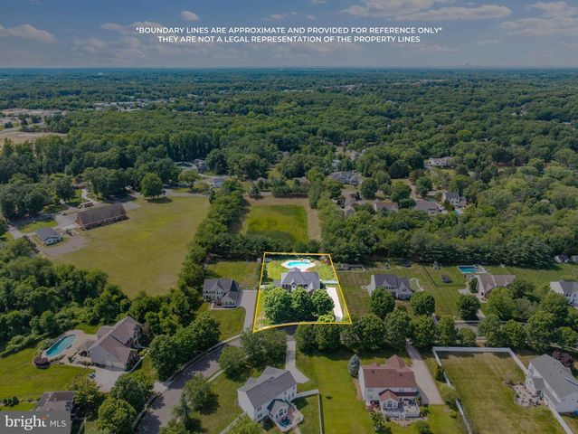 41 NICHOLAS DR, Sicklerville, NJ 08081