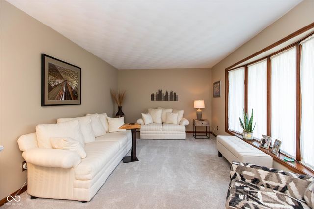 215 E Brunswick Avenue, Indianapolis, IN 46227
