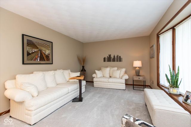215 E Brunswick Avenue, Indianapolis, IN 46227