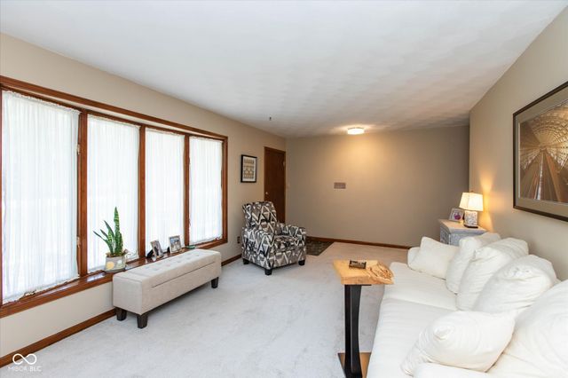 215 E Brunswick Avenue, Indianapolis, IN 46227