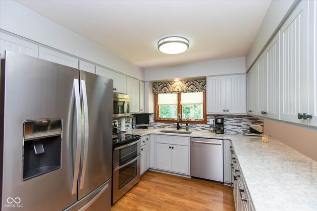 215 E Brunswick Avenue, Indianapolis, IN 46227