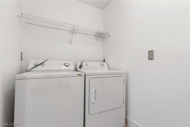 2200 South Fort Apache Road 2123, Las Vegas, NV 89117