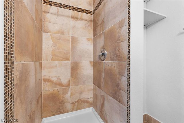 2200 South Fort Apache Road 2123, Las Vegas, NV 89117