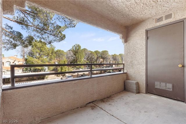2200 South Fort Apache Road 2123, Las Vegas, NV 89117
