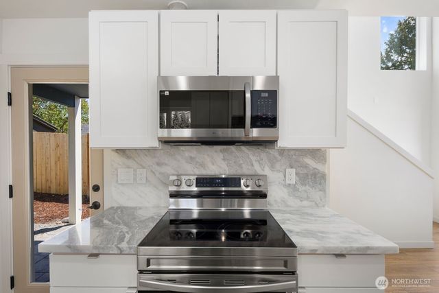 1251 SW 151st Street, Seattle, WA 98166