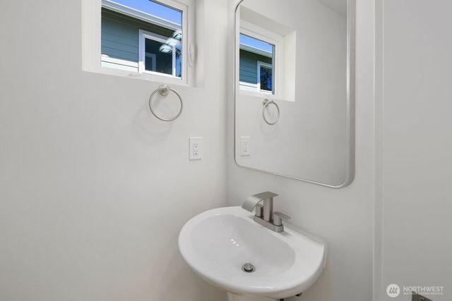 1251 SW 151st Street, Seattle, WA 98166