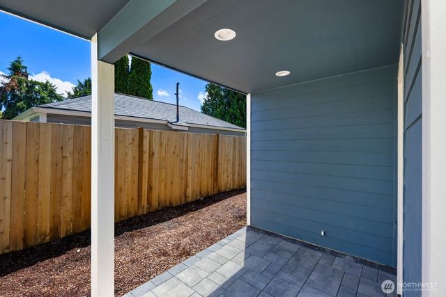 1251 SW 151st Street, Seattle, WA 98166