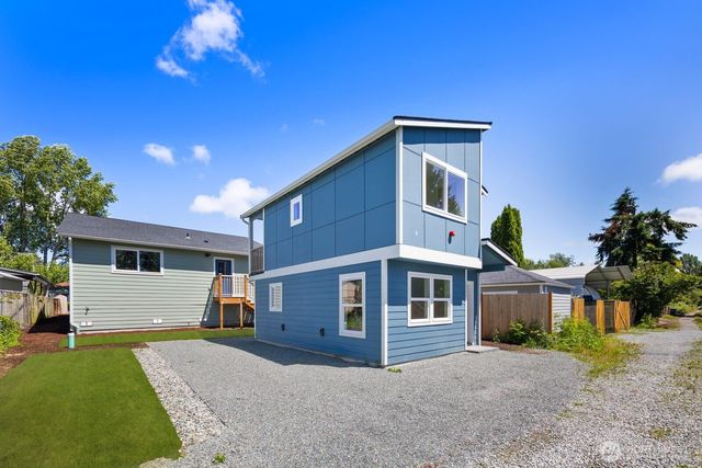 1251 SW 151st Street, Seattle, WA 98166