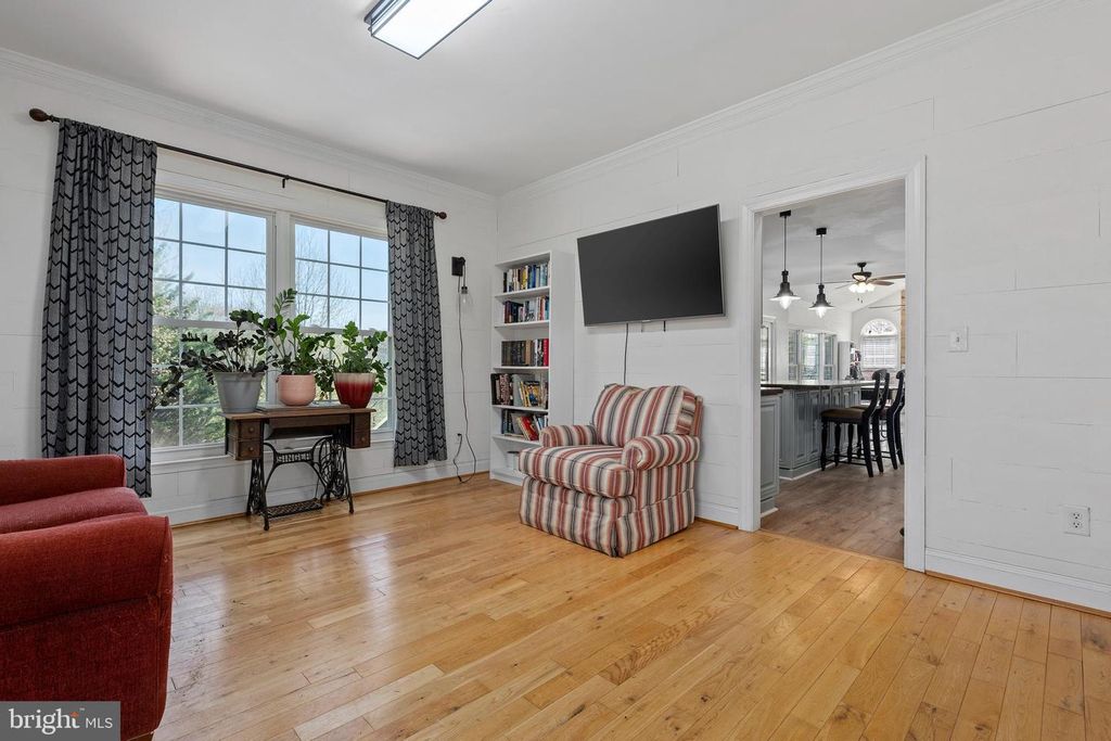 Image 23 of property listing at 4525 BECKLEYSVILLE RD, Hampstead, MD 21074