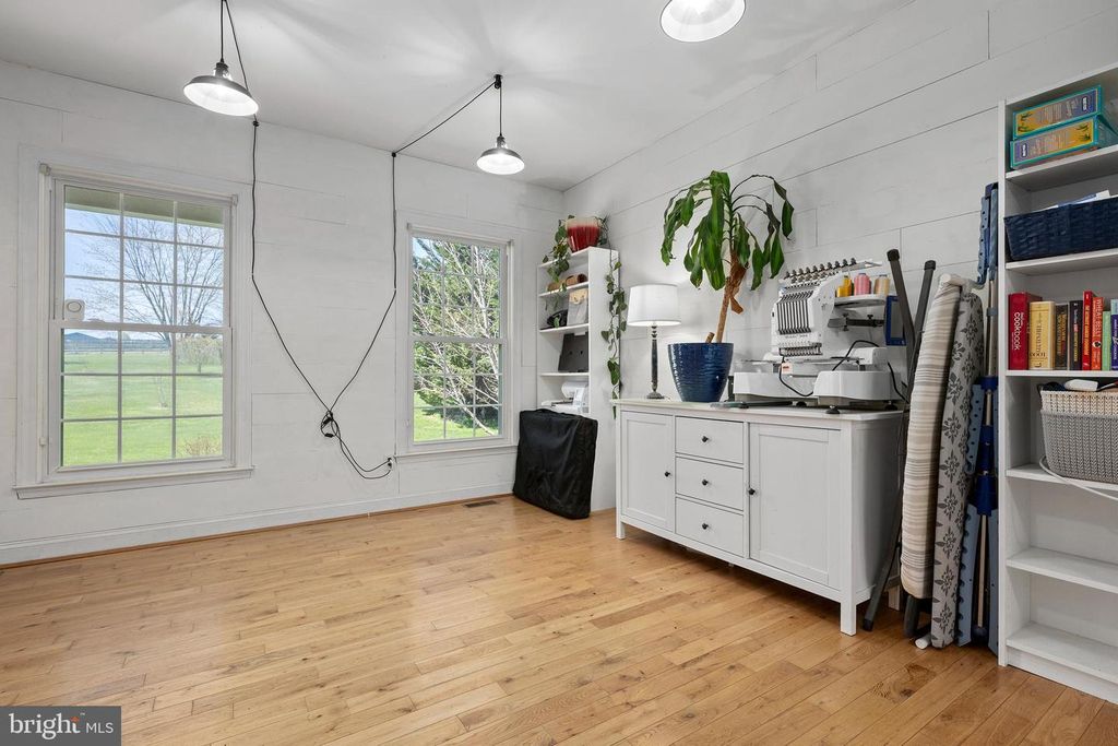 Image 26 of property listing at 4525 BECKLEYSVILLE RD, Hampstead, MD 21074