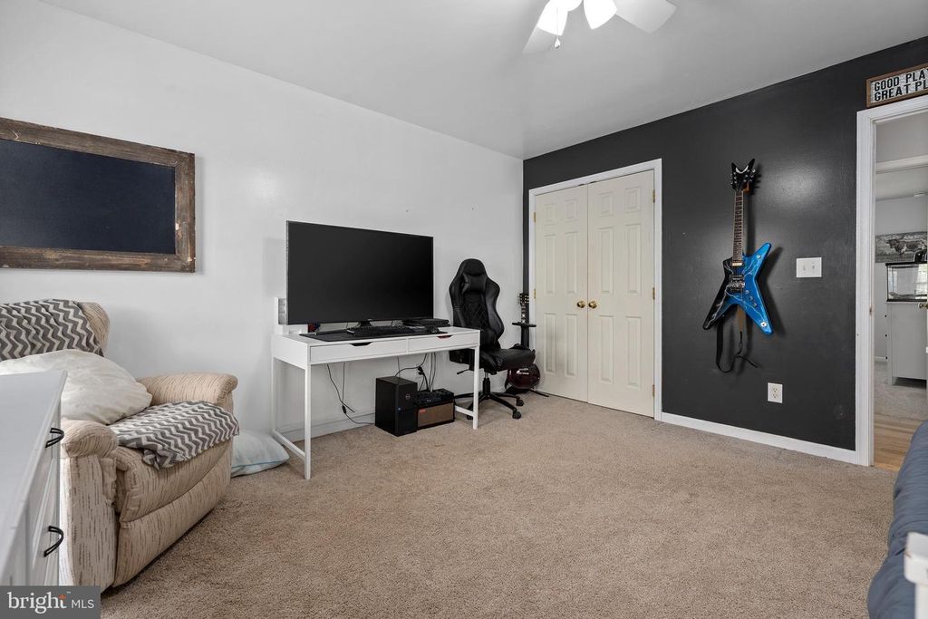 Image 43 of property listing at 4525 BECKLEYSVILLE RD, Hampstead, MD 21074