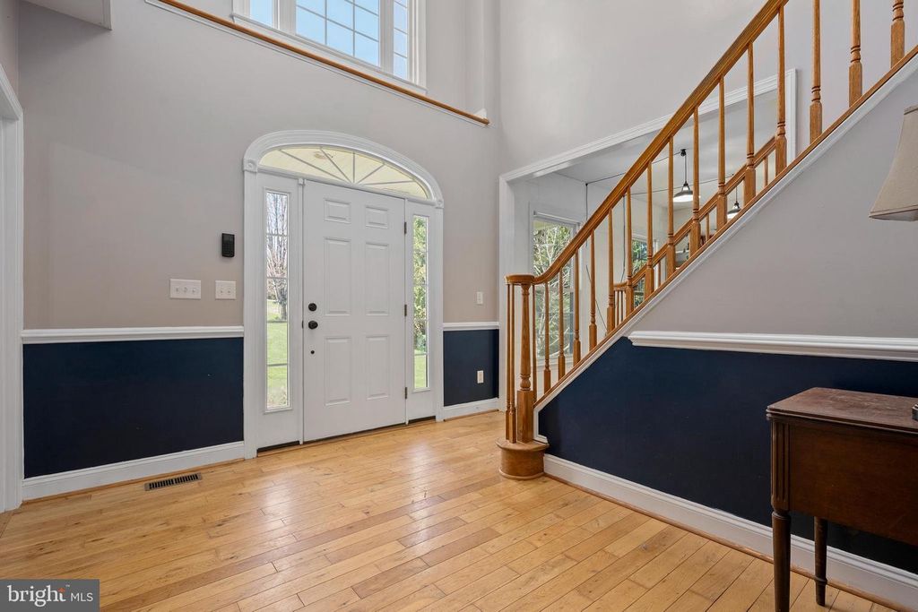 Image 9 of property listing at 4525 BECKLEYSVILLE RD, Hampstead, MD 21074