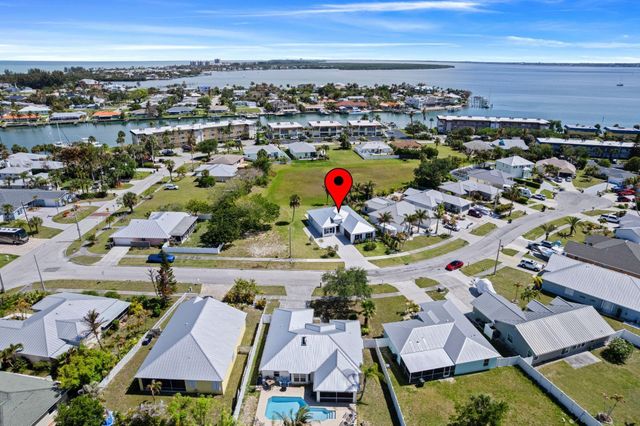 1341 Bonefish Court, Fort Pierce, FL 34949