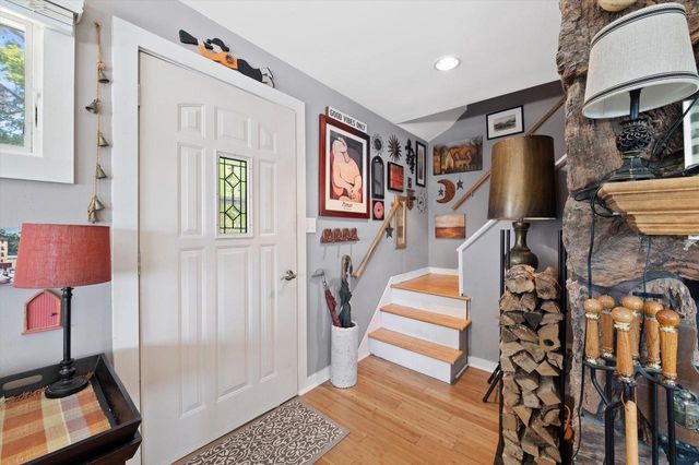 S68W18031 Island DRIVE, Muskego, WI 53150