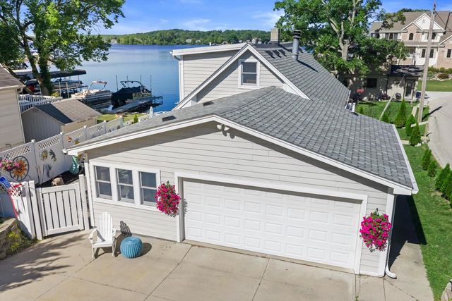 S68W18031 Island DRIVE, Muskego, WI 53150