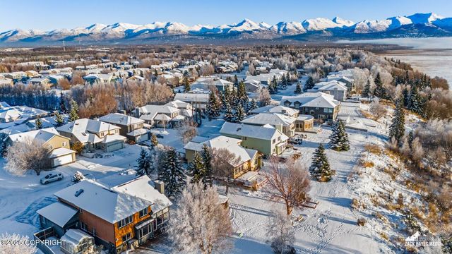 2534 Ridge Pointe Drive, Anchorage, AK 99515