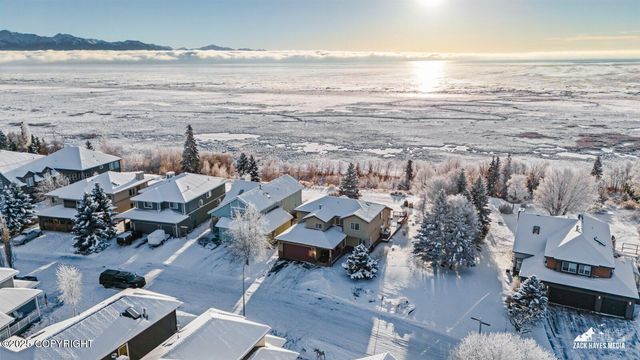 2534 Ridge Pointe Drive, Anchorage, AK 99515