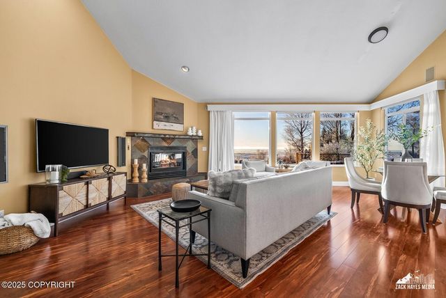 2534 Ridge Pointe Drive, Anchorage, AK 99515